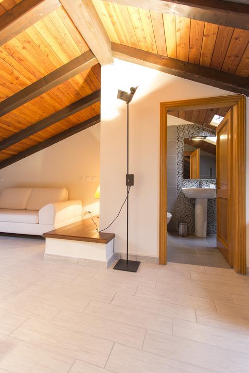 Residenza Ariosto Depandance By Studio Vita โบโลญญา ห้อง รูปภาพ